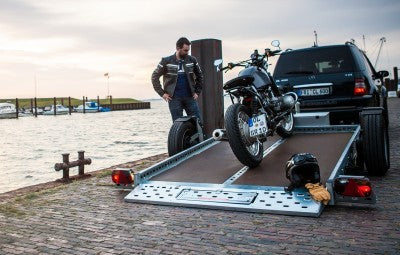 Plattformanhänger absenkbar 750 kg von STEMA - Nutzmaß (L × B ): 251 × 128