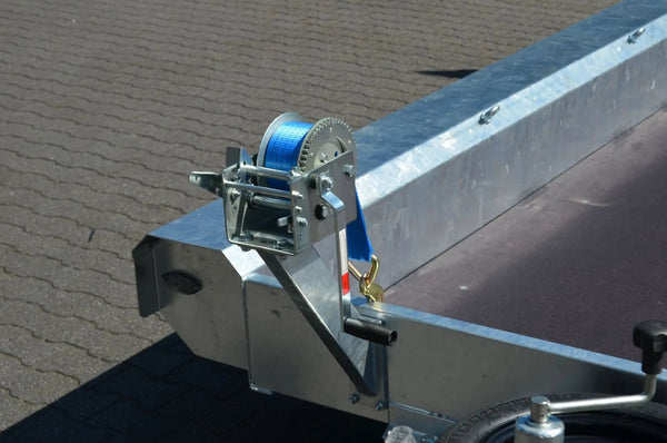 Windenstütze mit Seilwinde 1.200 kg für VLEMMIX Maschinentransporter